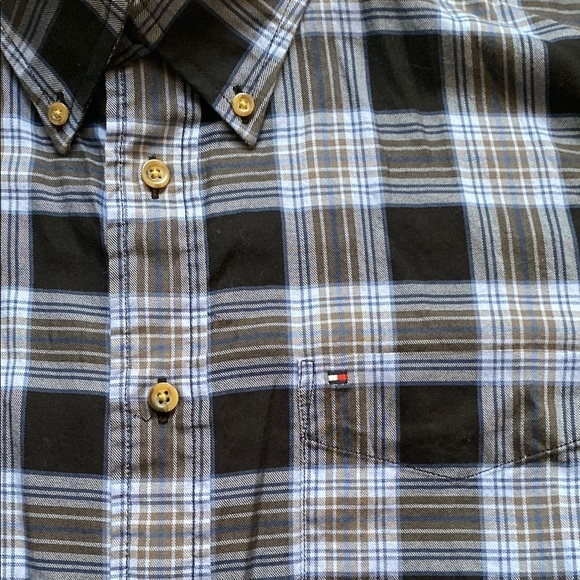 Tommy Hilfiger Blue Plaid Button-Down Shirt Men's Size Large - Picture 5 of 10